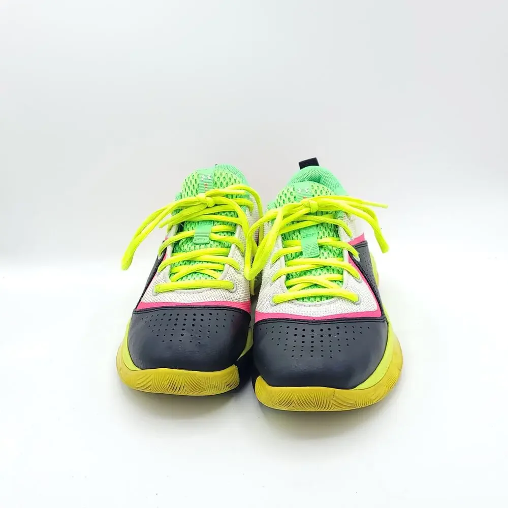 under armour gs sc 3zero iv Kids Size 2.5Y 3023919 -102